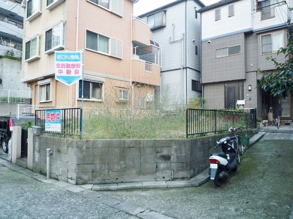 蟹ヶ谷　建築条件無し　売地