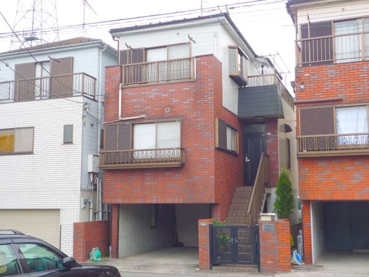 武蔵中原駅からバス15分　中古一戸建て