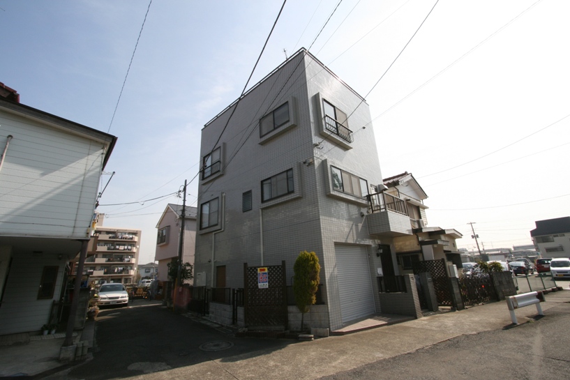 井田杉山町　鉄筋コンクリート造の中古一戸建